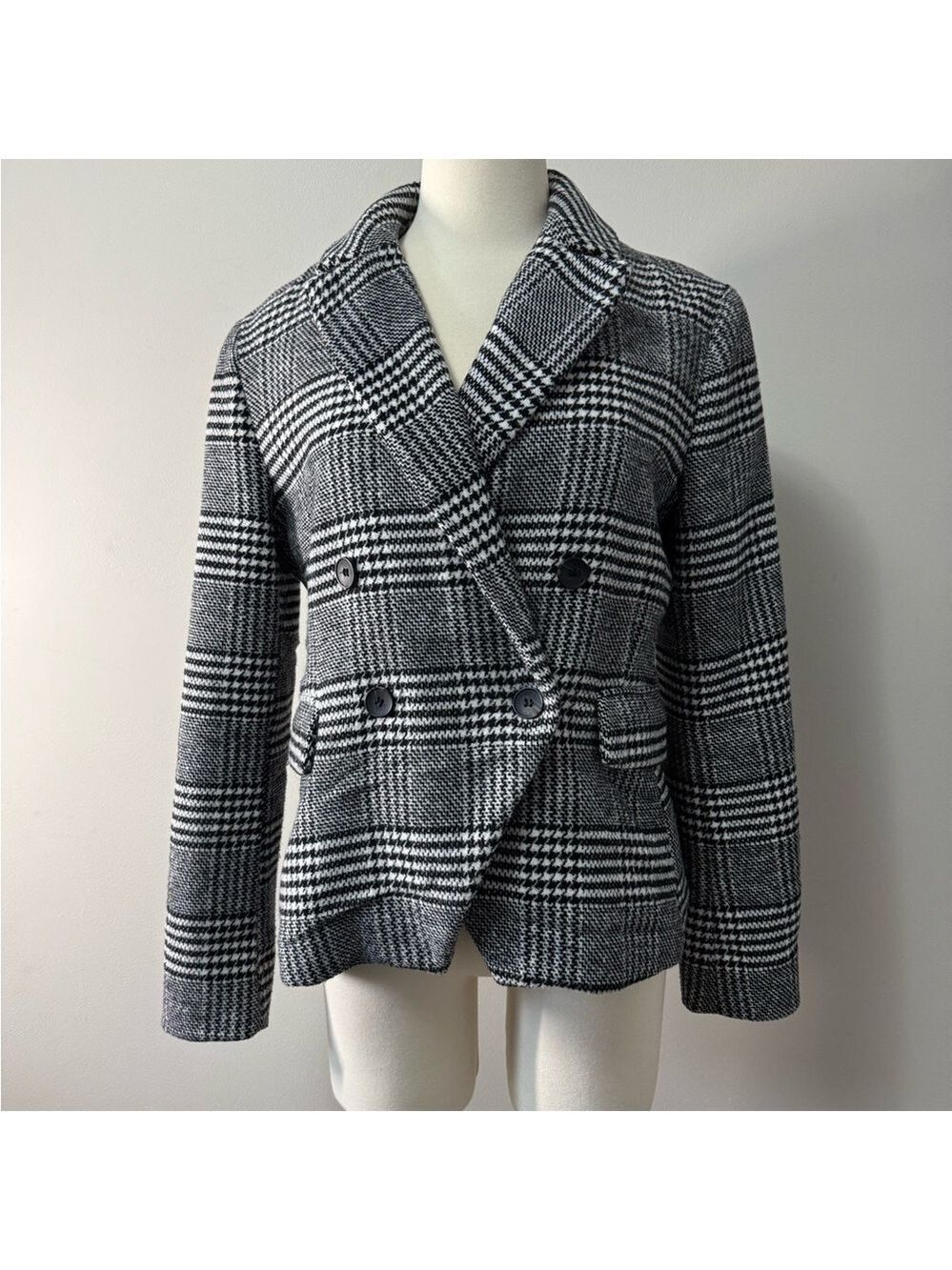 7 For All Mankind Gray and White Houndstooths Plaid Coat Blazer B Sz Medium